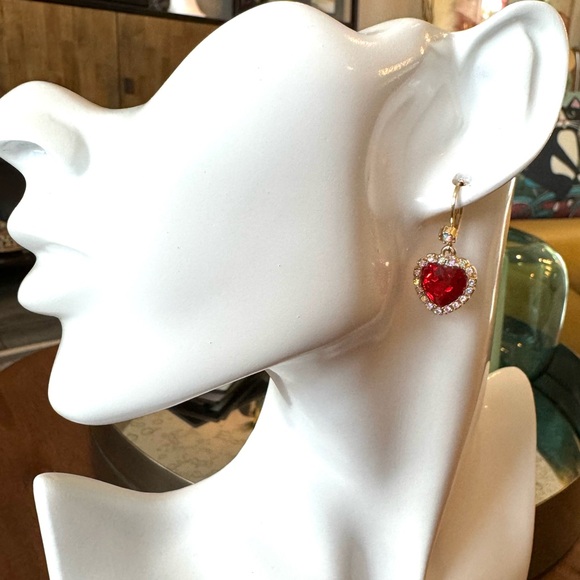 Betsy Johnson Heart Gem Earrings - Picture 1 of 8